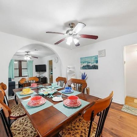 Galveston Beach House Family/Pet Friendly エクステリア 写真