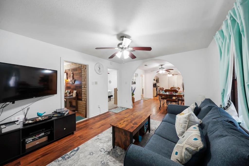Galveston Beach House Family/Pet Friendly エクステリア 写真