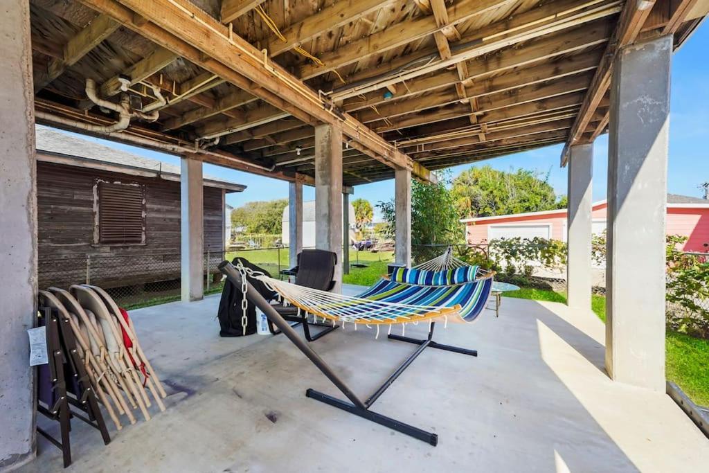 Galveston Beach House Family/Pet Friendly エクステリア 写真